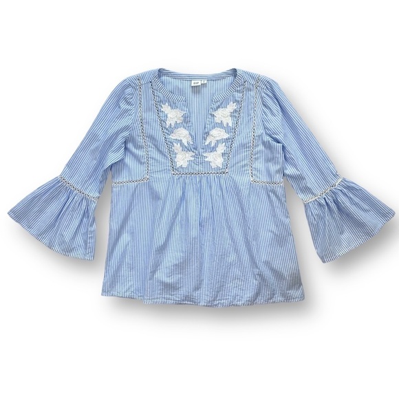 GAP Bell Sleeve Top Blue & White Striped w/Embroidered Appliqués Size XS (EUC) - Picture 3 of 11